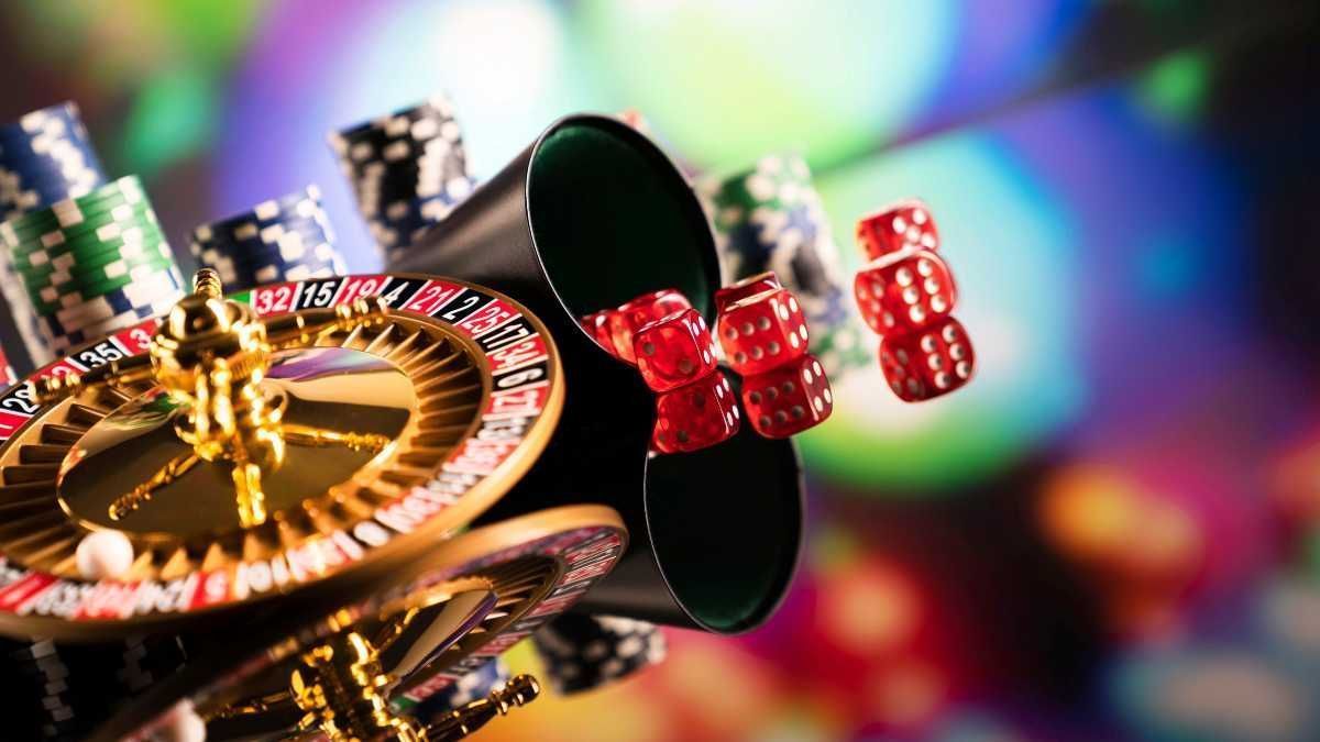 Lucky Slots کیسینو میں بکراٹکھیلیں